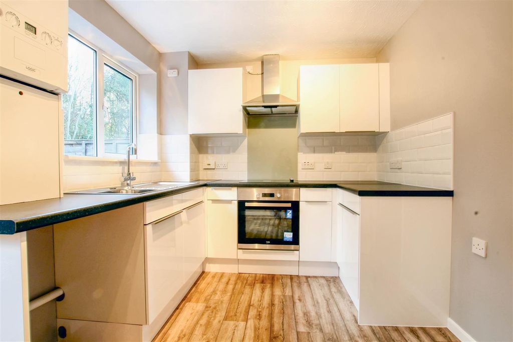 Property photo 2 of 8 Img_8087.Jpg