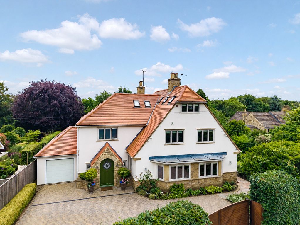 Property photo 1 of 34