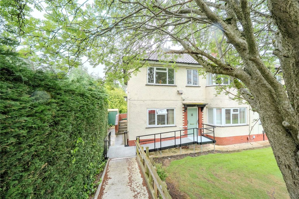 Property photo 1 of 11 Picture No. 21