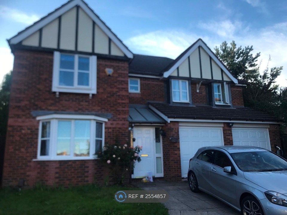 Property photo 2 of 18