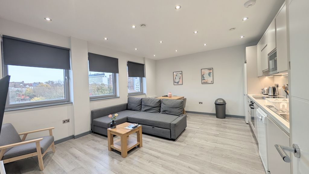 Property photo 1 of 6 Image