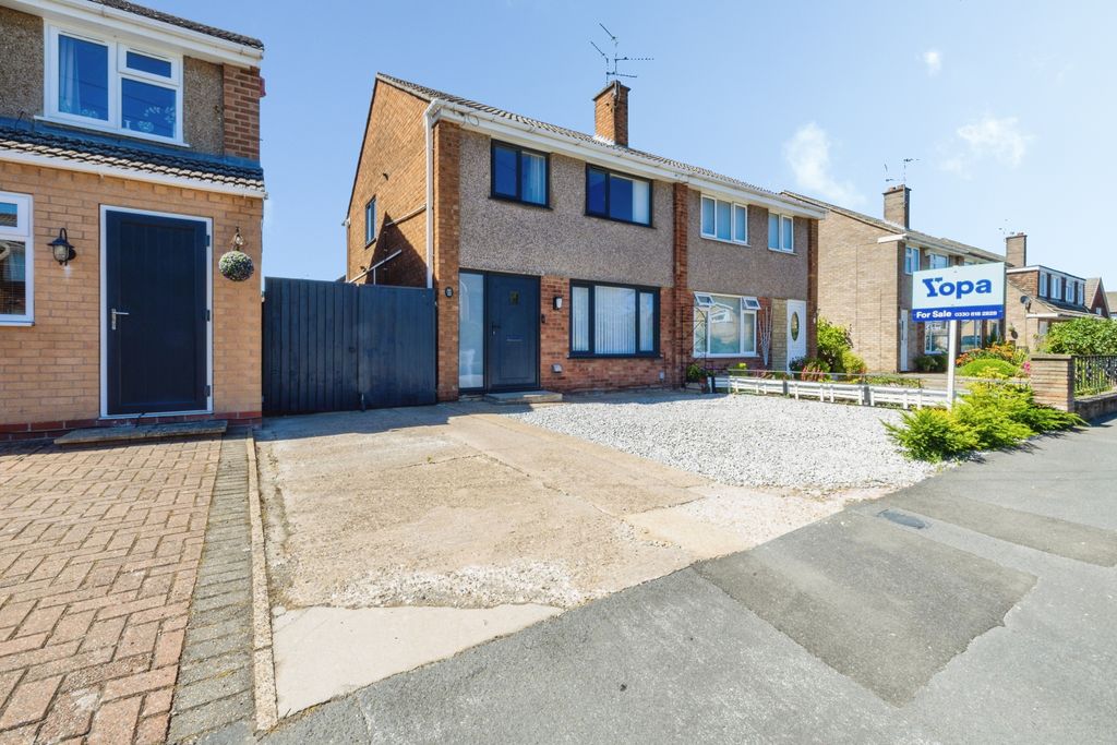Property photo 1 of 18 2026-06-19-12Boswelldrive022