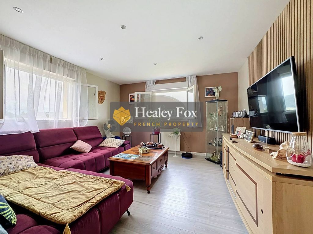 Property photo 3 of 20 867F2E579010F561A43A3d602Fd24Ecb