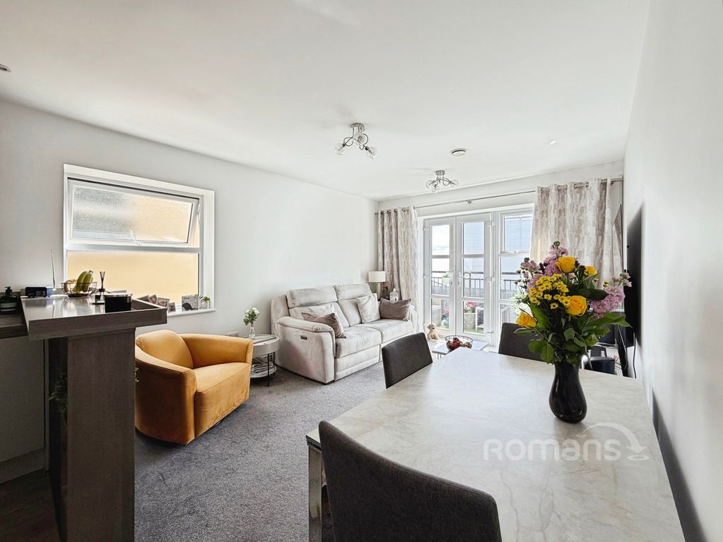 Property photo 2 of 23 Pbox-Img.Jpg