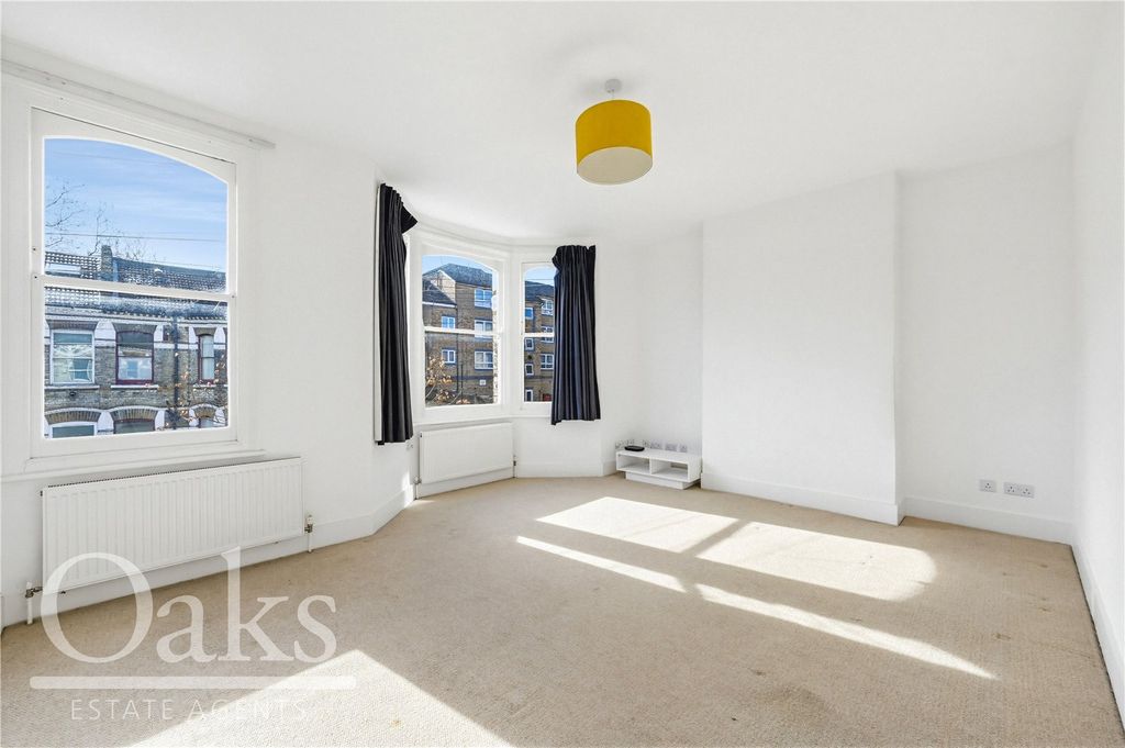 Property photo 2 of 12 Picture No. 06