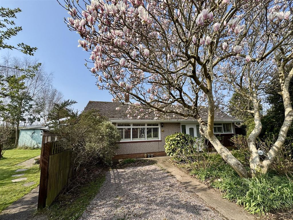 Property photo 1 of 36