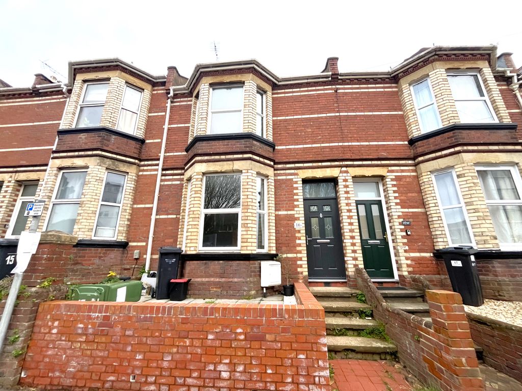 Property photo 1 of 14 Front