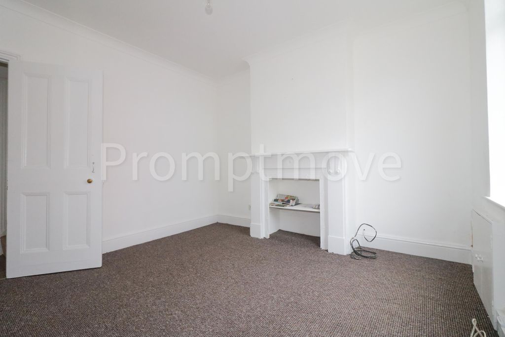 Property photo 2 of 10 Na