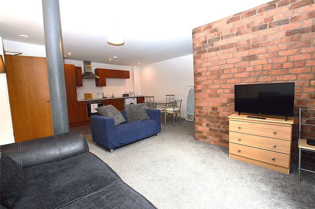 Property photo 3 of 9 Picture No. 02