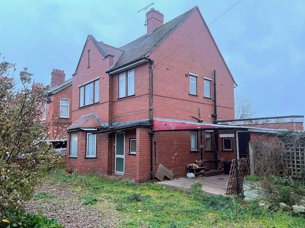 Property photo 3 of 4