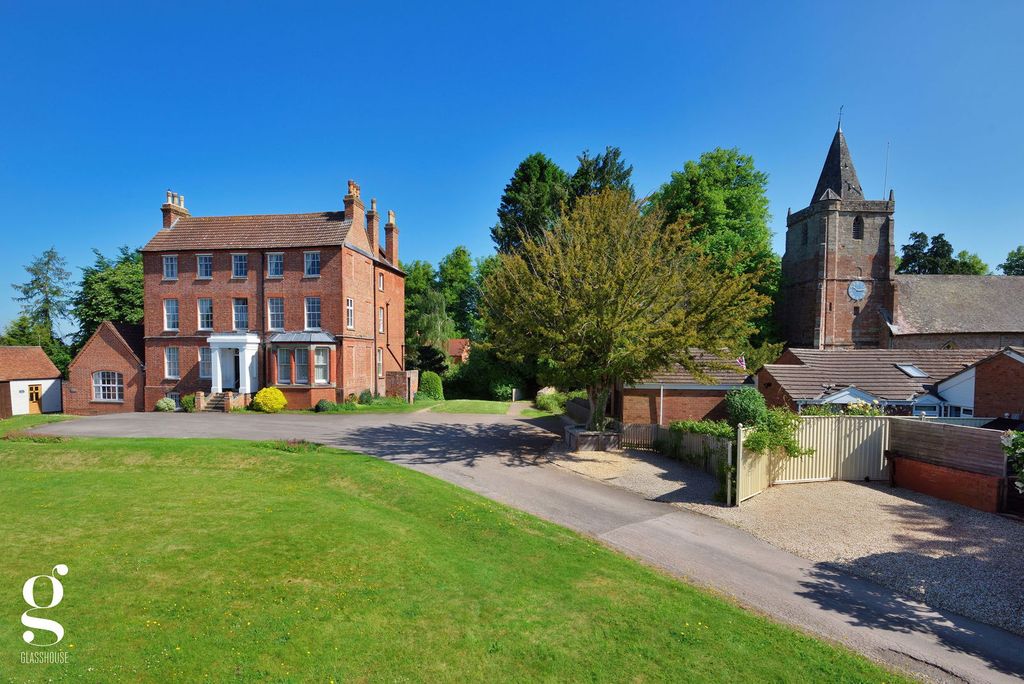 Property photo 1 of 33