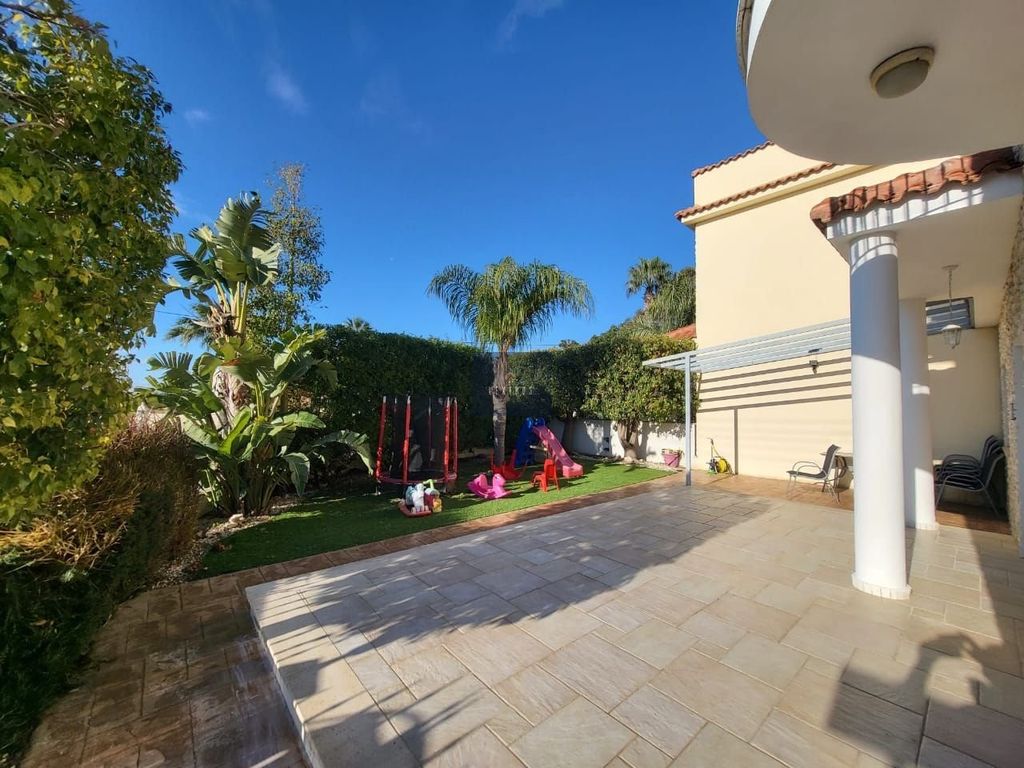 Property photo 1 of 7