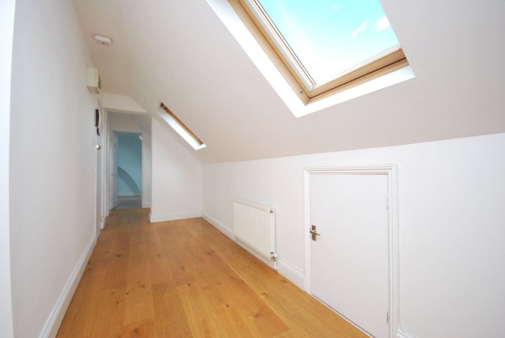 Property photo 3 of 8 Picture No. 03