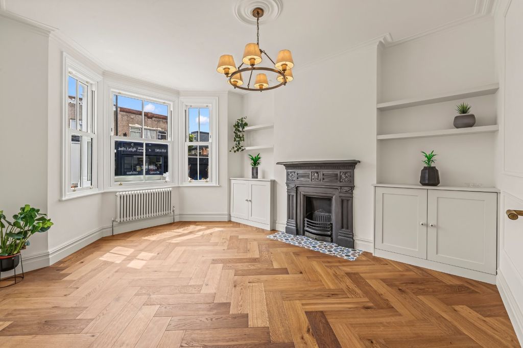 Property photo 2 of 16 Reception Room