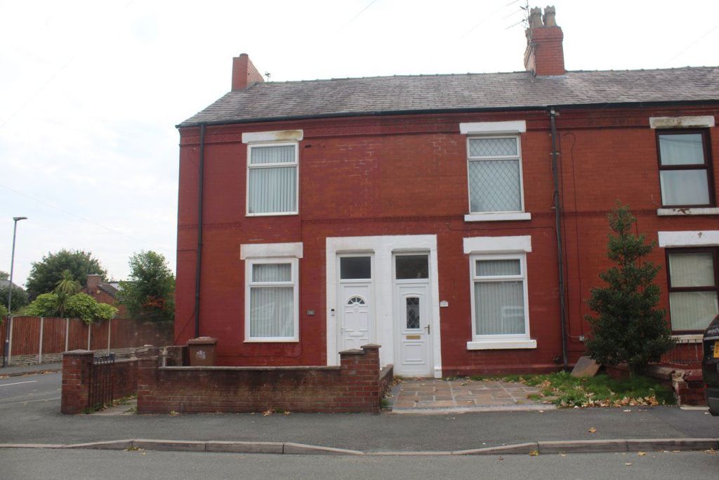 Property photo 1 of 2