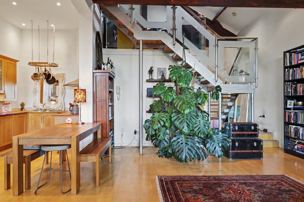 Property photo 2 of 25 Img_7586