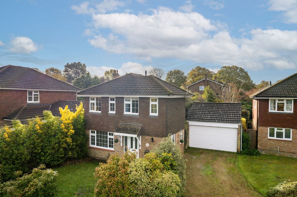 Property photo 1 of 12