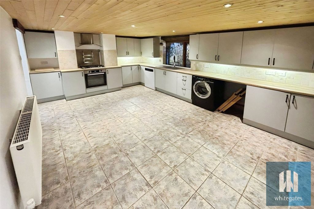 Property photo 2 of 15 Picture No. 01