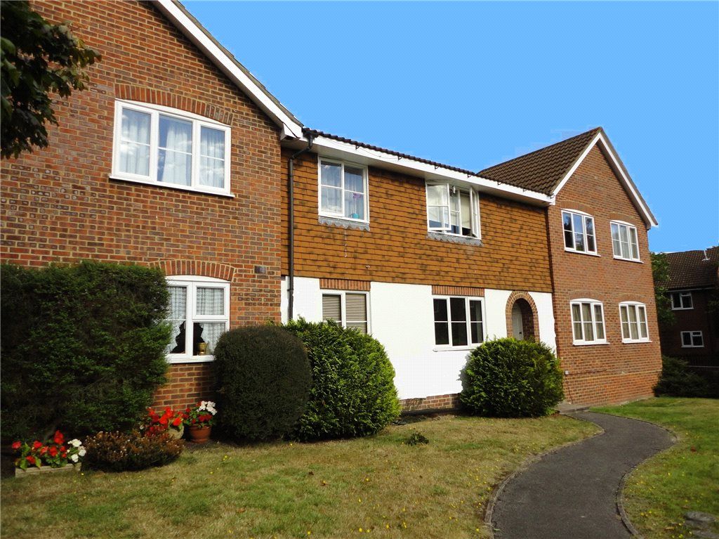 Property photo 1 of 7 External