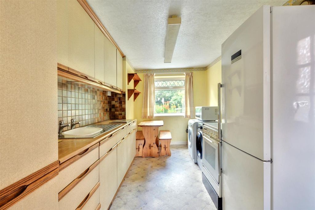 Property photo 2 of 25 Kitchen_3.Jpeg