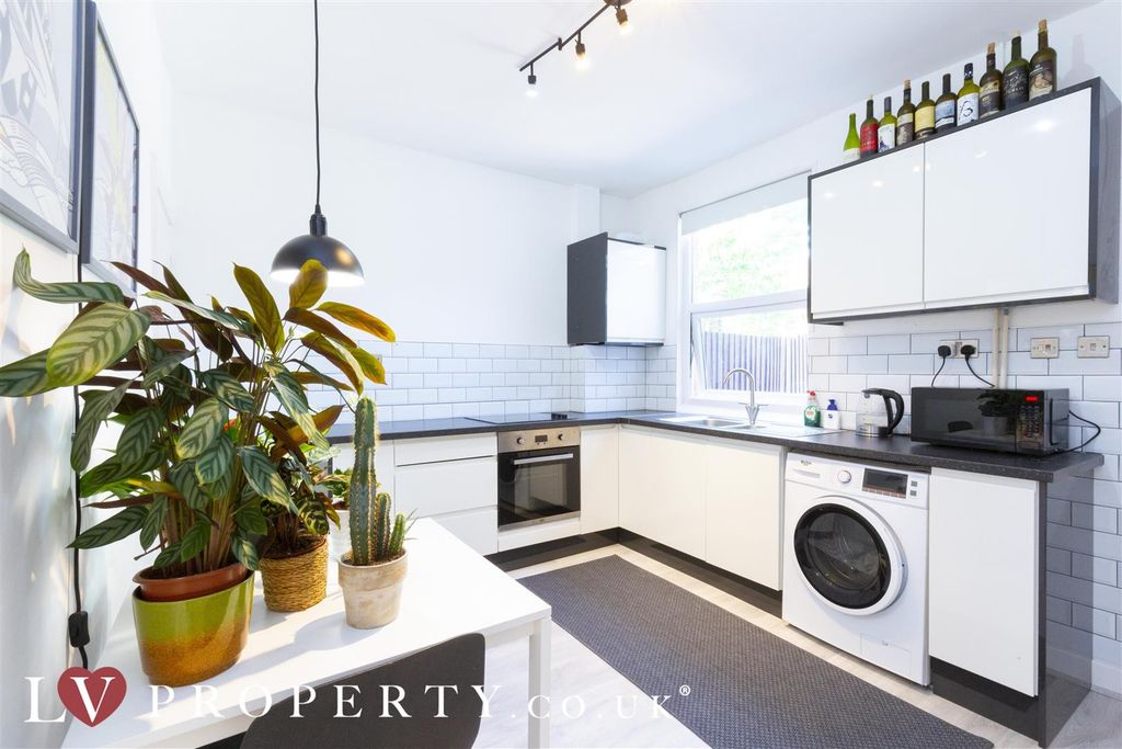Property photo 3 of 13 N3.Jpg