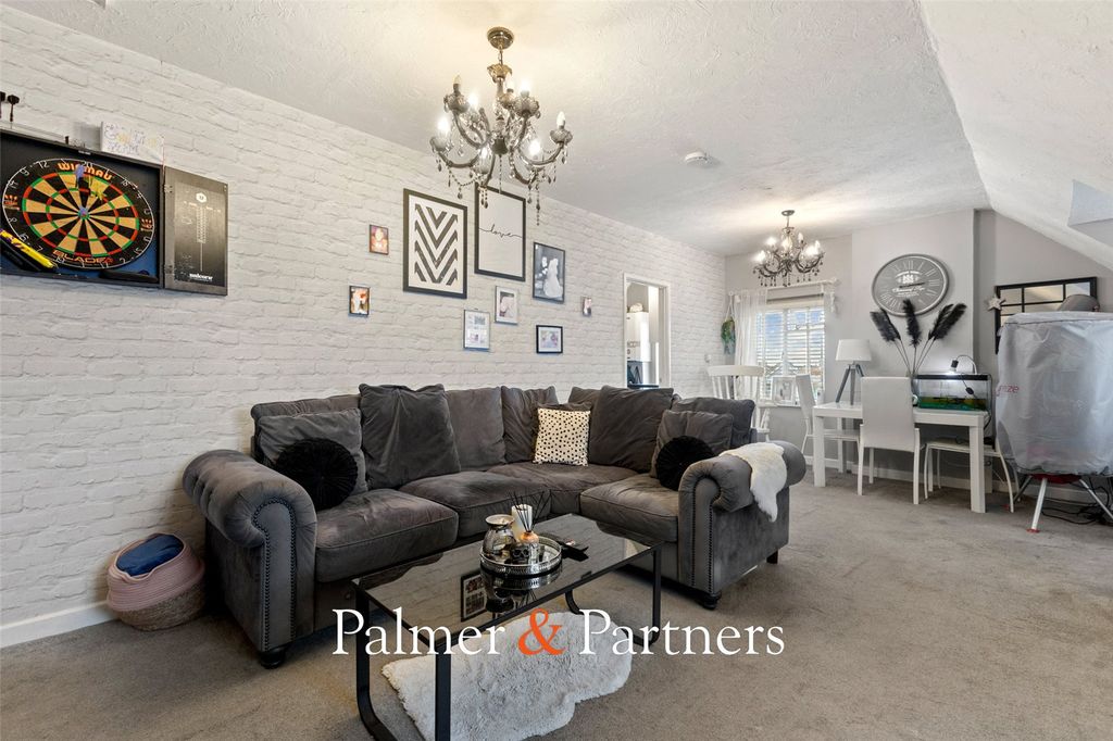 Property photo 3 of 12 Picture No. 08