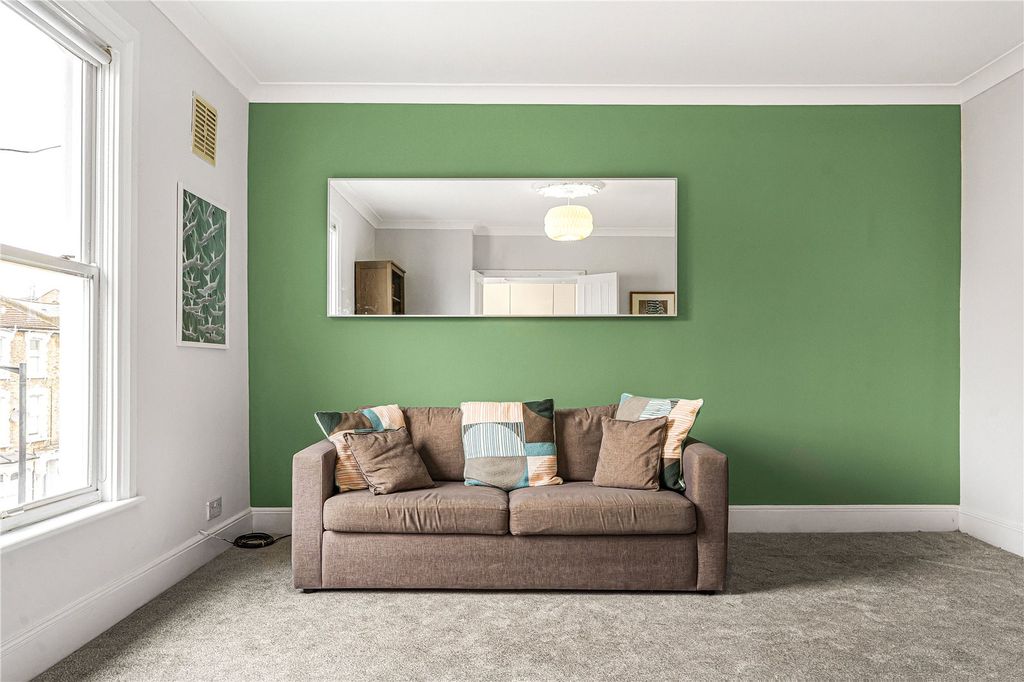 Property photo 3 of 19 Reception Room