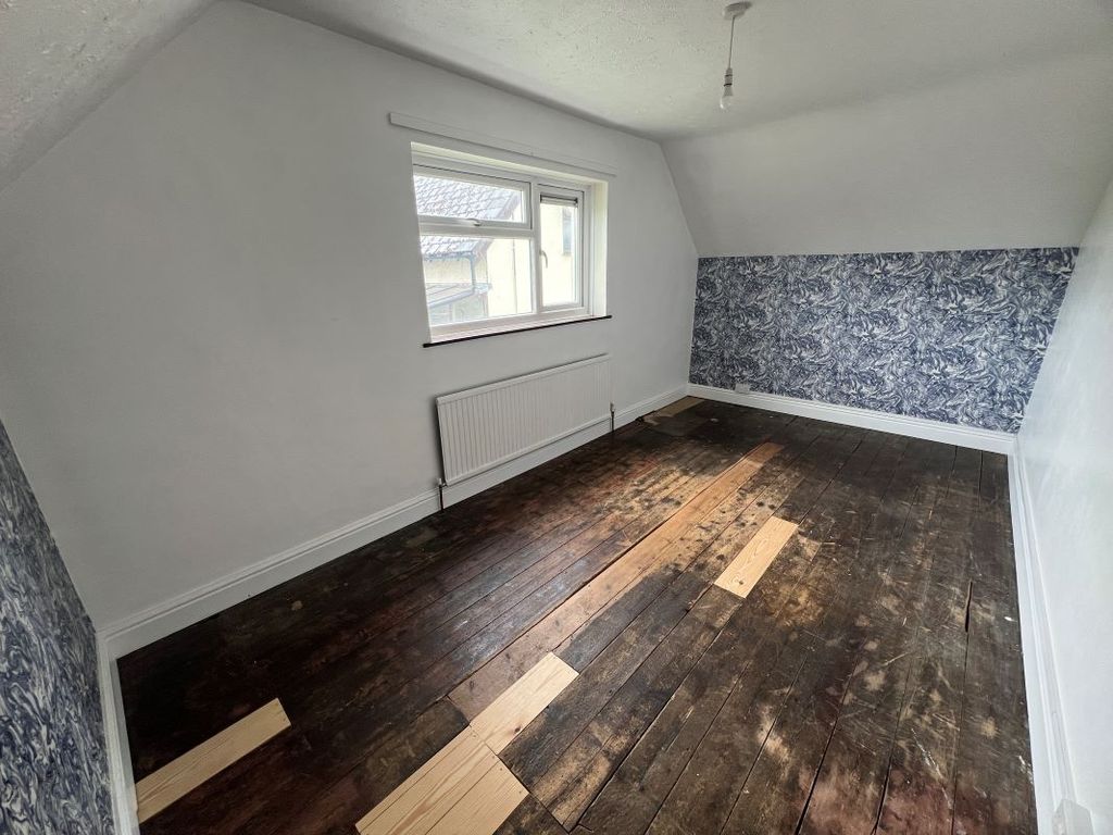 Additional image 11 of 3 bed semi-detached house for sale18 Pensham Hill, Pershore WR10