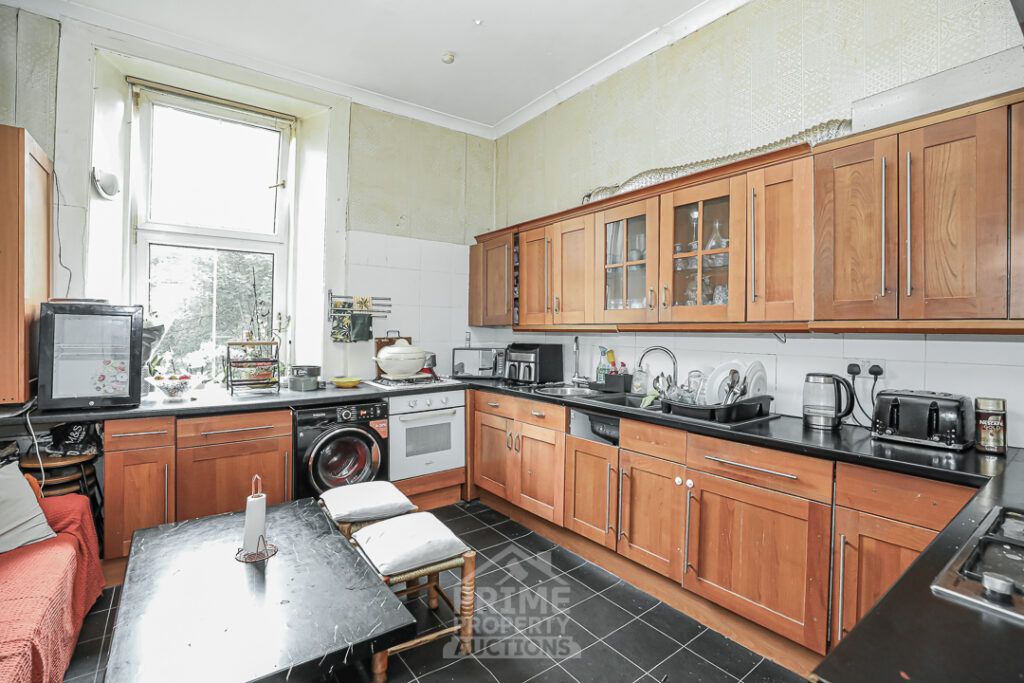 Additional image 7 of 5 bed flat for sale1/1 3 Nithsdale Place, Glasgow G41