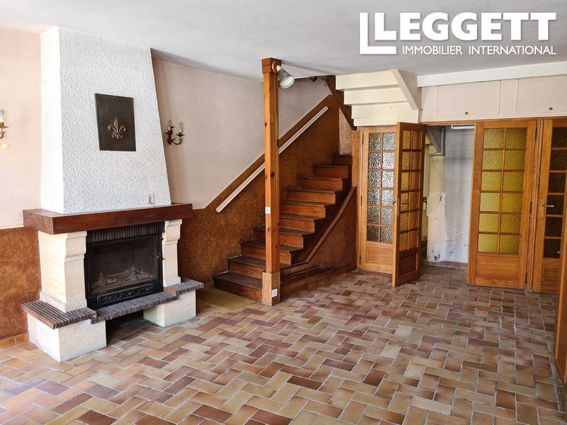 Property photo 3 of 10