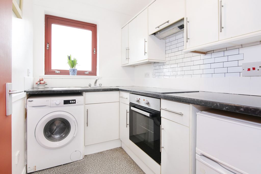 Property photo 1 of 11 Primary Property Image