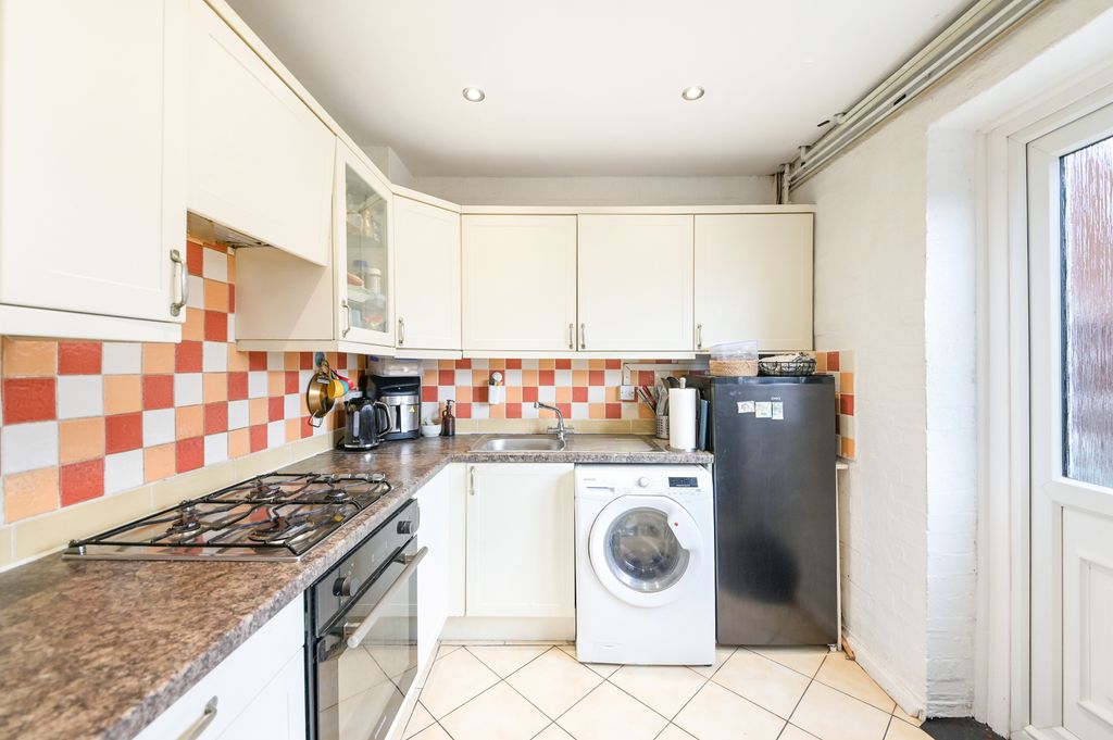 Property photo 3 of 16 Picture No. 08