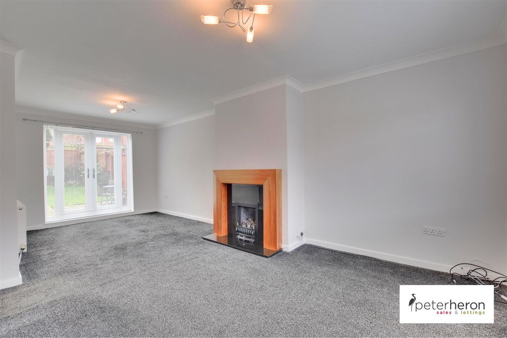 Property photo 2 of 13 Open Plan Lounge And Dining Room
