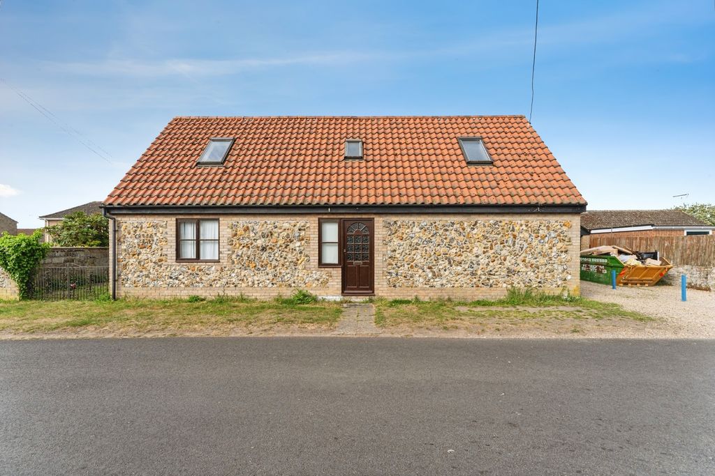 Property photo 2 of 25 Pbox-Img.Jpg