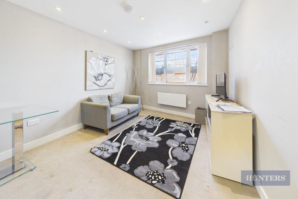 Property photo 2 of 6 Cam05152G0-Pr0319-Still004.Jpg