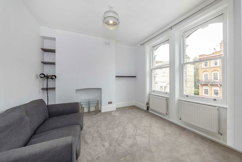 Property photo 2 of 6