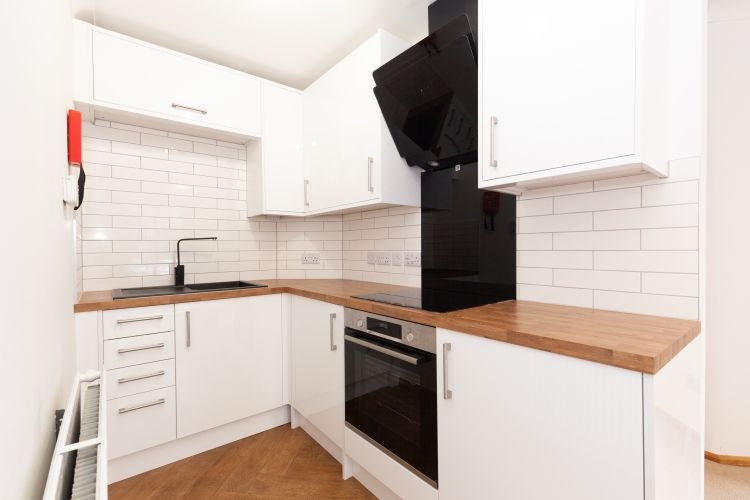 Property photo 3 of 9 206319