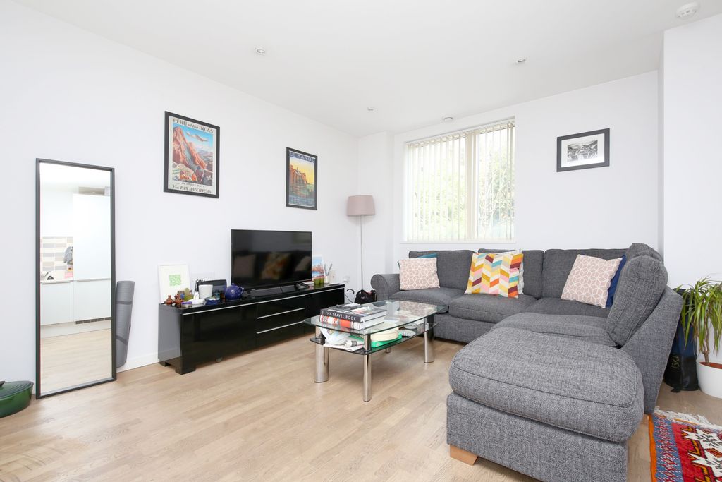 Property photo 3 of 10