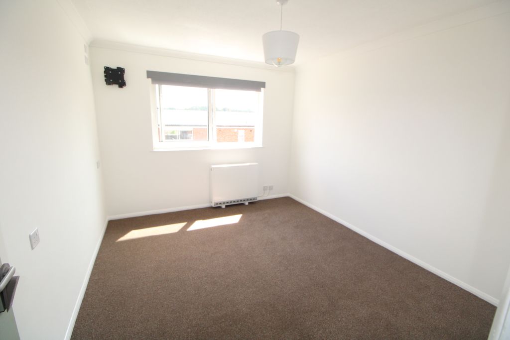 Property photo 3 of 9 Img_9647