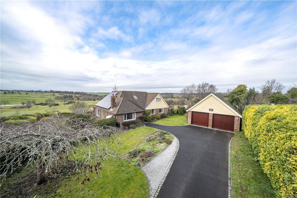 Property photo 1 of 18 Outside