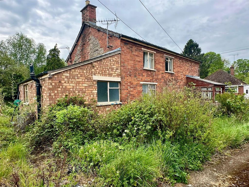 Property photo 2 of 7