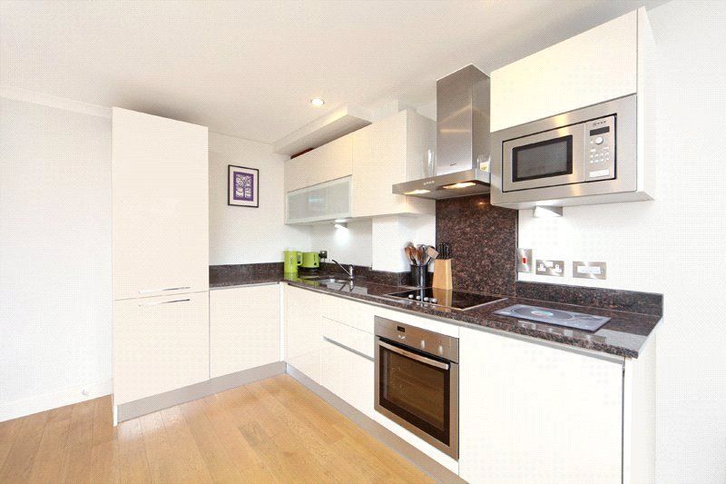 Property photo 2 of 9 Reception/Kitchen