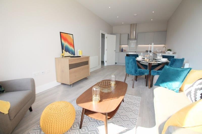 Property photo 1 of 7 Lr1New.Jpg