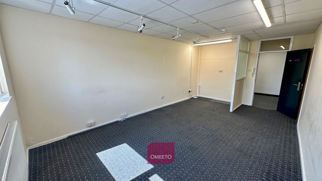 Property photo 1 of 6 Office To Let