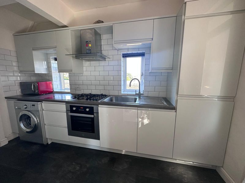 Property photo 2 of 19 Photo 16