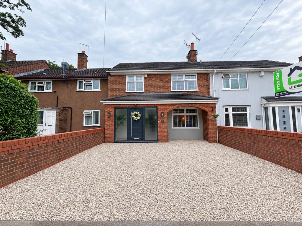 Property photo 1 of 27