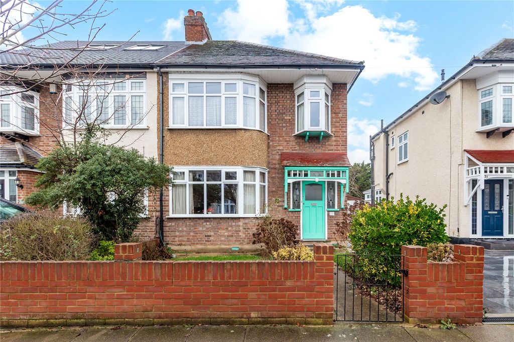 Property photo 1 of 16 Front