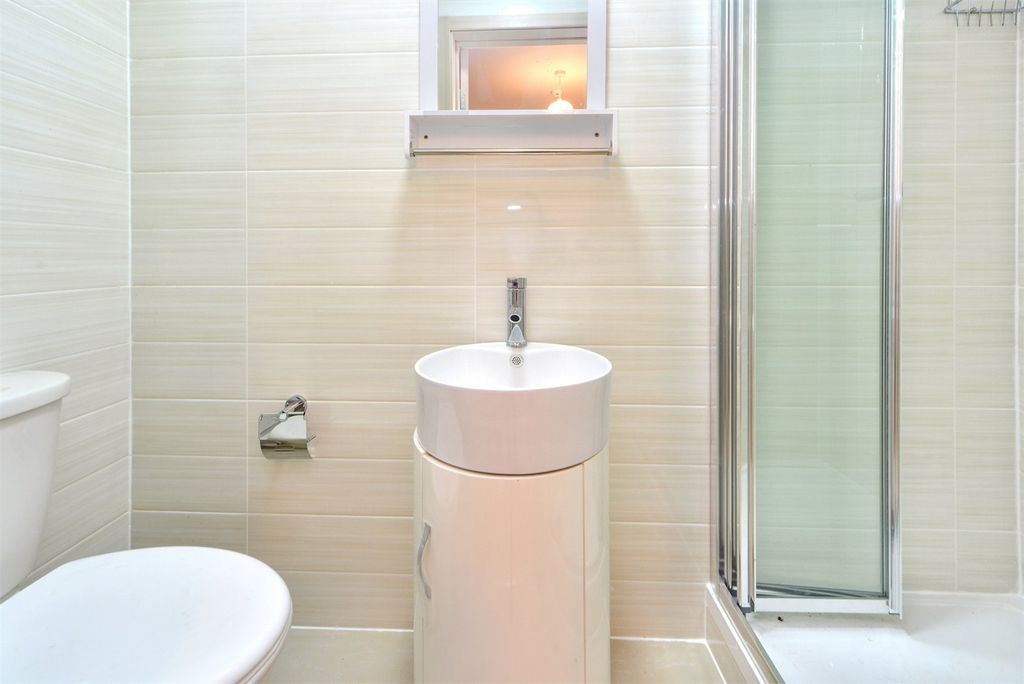 Property photo 2 of 2 Picture No. 05