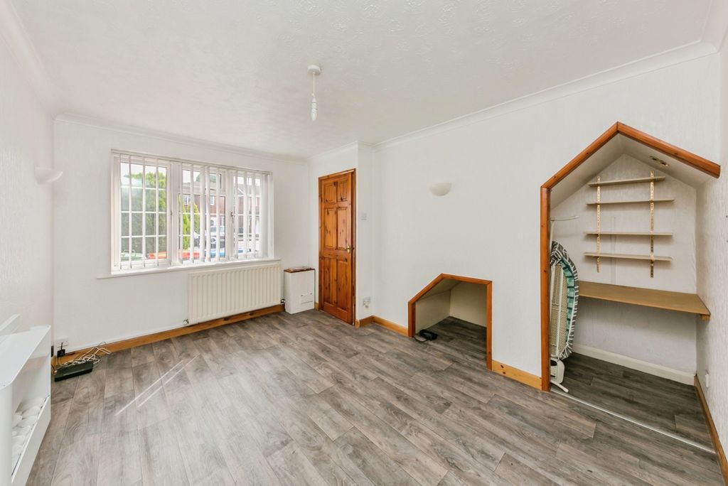 Property photo 2 of 18 Pbox-Img.Jpg