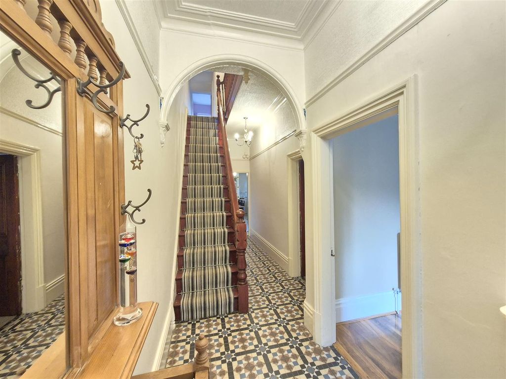 Property photo 3 of 27 Reception Hall